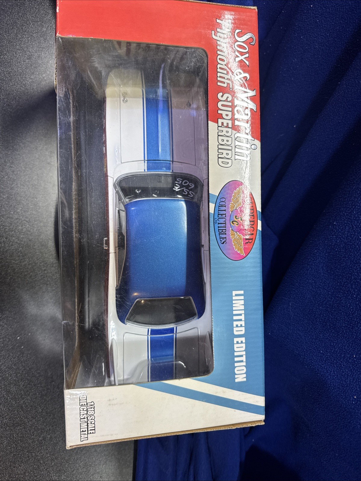 1:18 SCALE 1970 PLYMOUTH SUPERBIRD SOX & MARTIN LIMITED , ERTL SUPERCAR COLLECTA