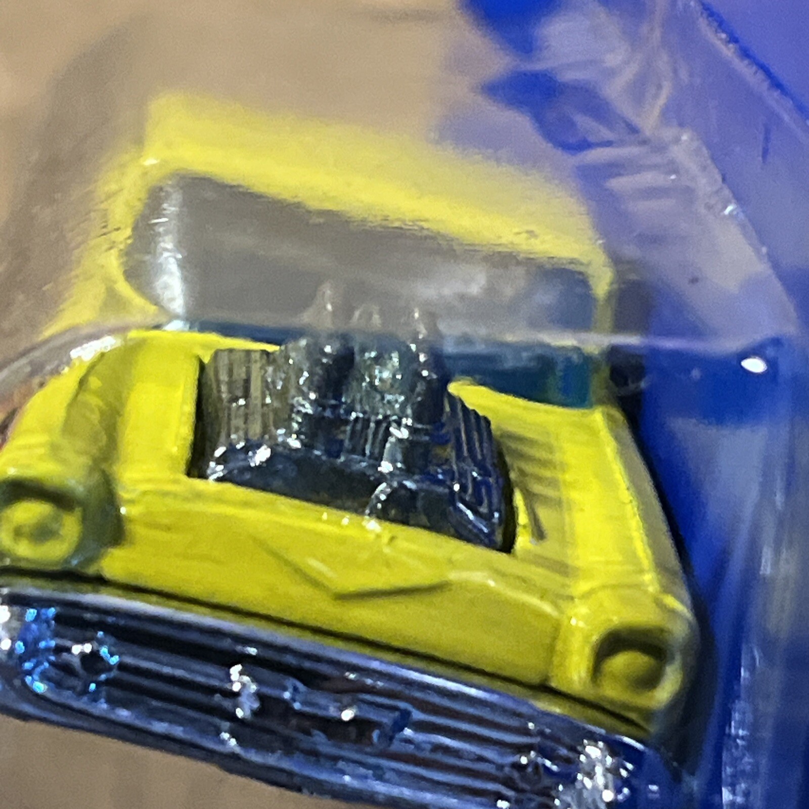 57 Chevy Toy Hot Wheel lot of 2 , 1957 Chevys. ￼ New, Unopened Package ￼B-105.