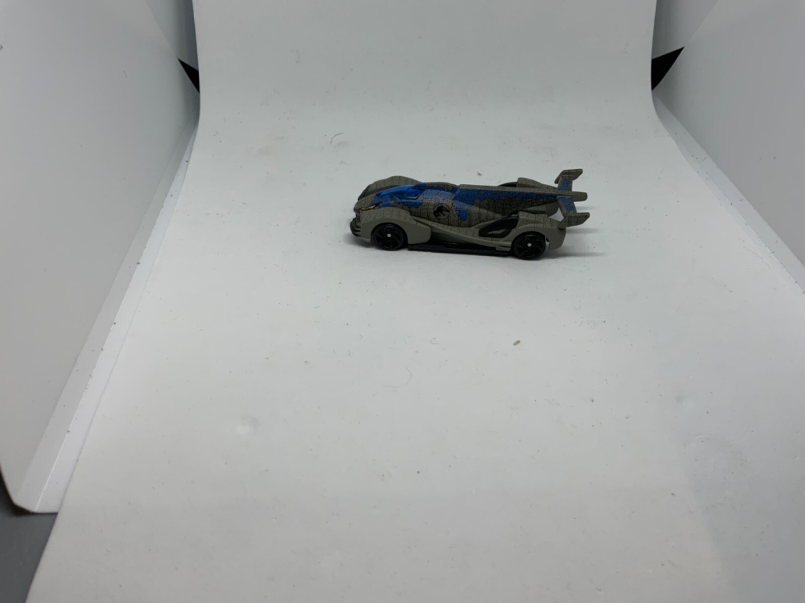 Hot Wheels Jurassic World Dominion 5 Pack Character Cars Set (Mattel) 2022 NIB