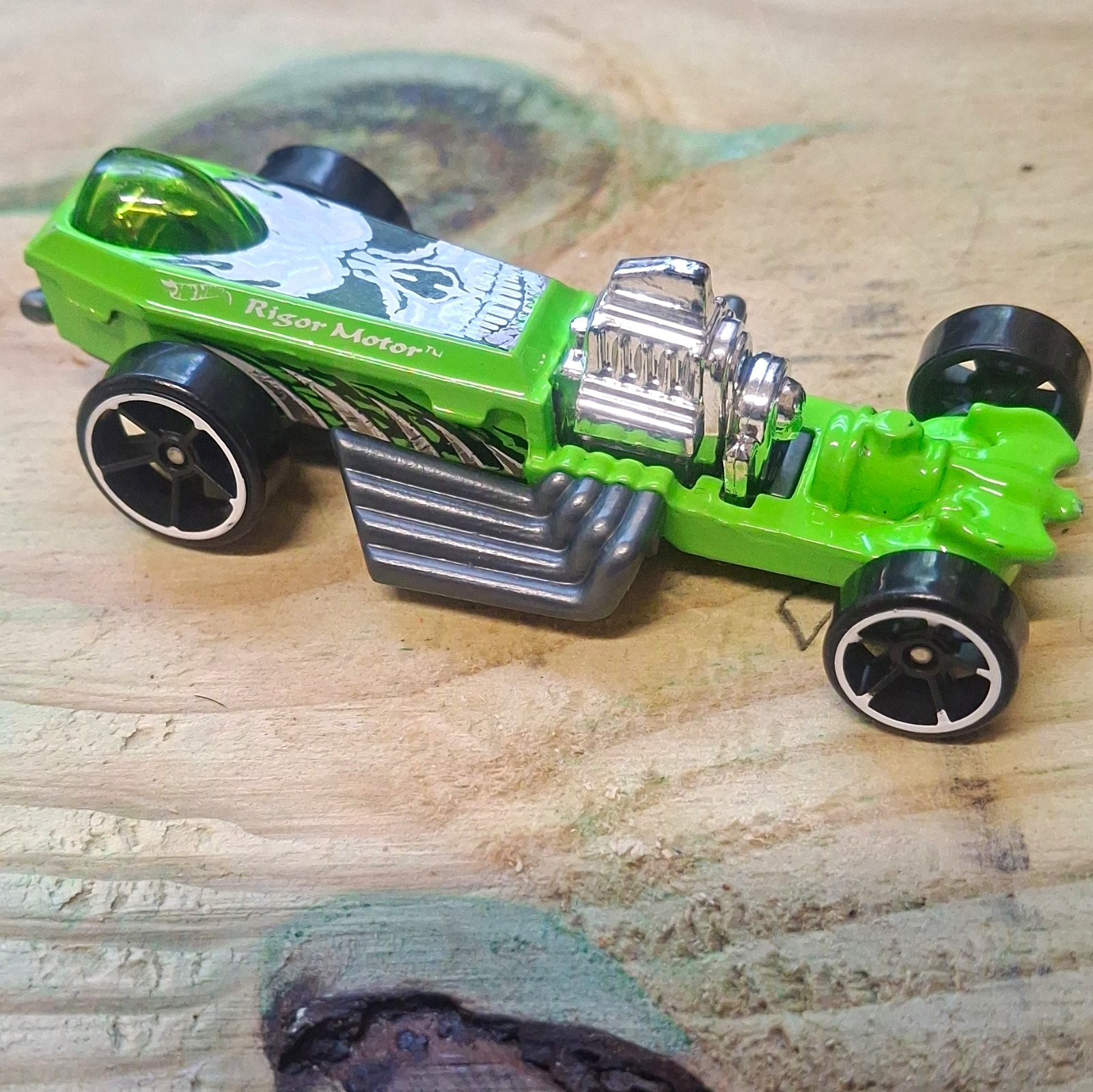 Hot Wheels Rigor Motor Green/White/Silver/Black Diecast Car 1:64