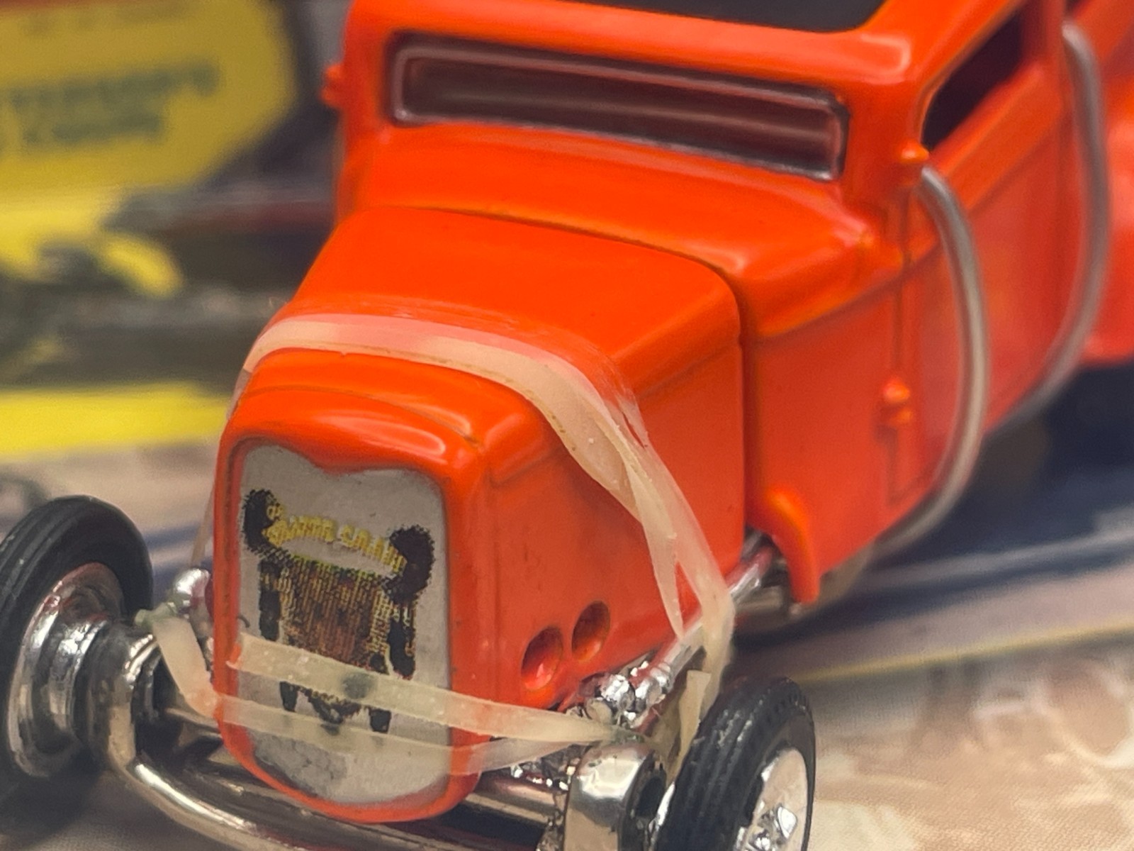 100% HOT WHEELS HOT ROD SERIES 6 ROD & CUSTOM W/ORANGE CRATE & WHITE MANTA RAY