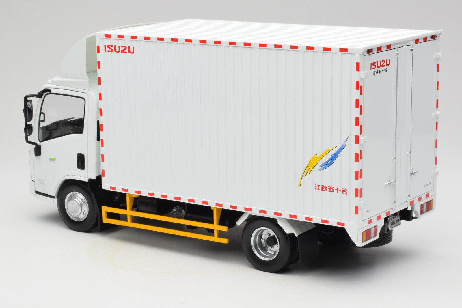 Isuzu Gulf Truck 1:18 OEM | ISUZU001