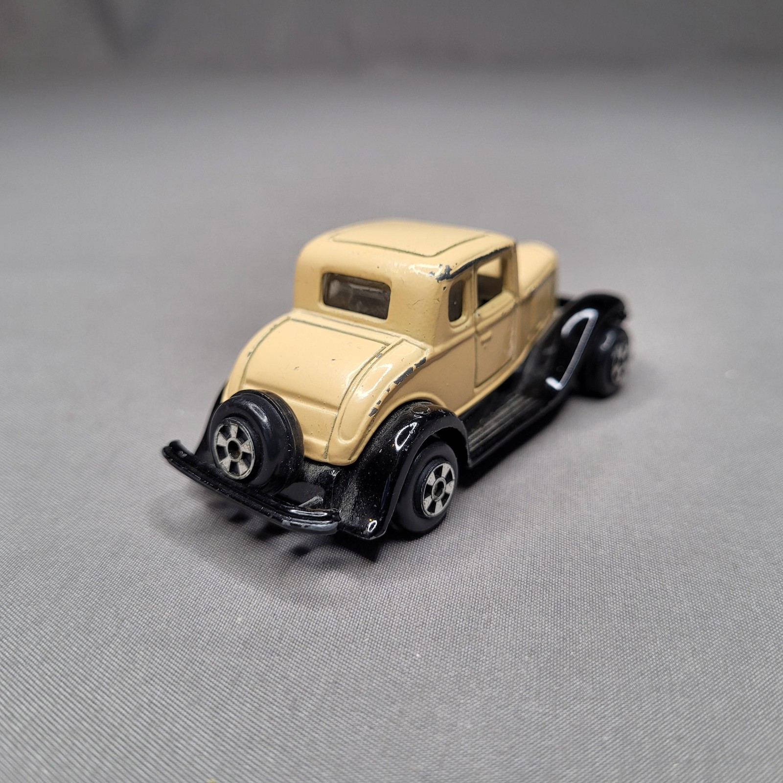 Ertl ’32 Ford Coupe Beige Tan Brown Black Diecast Car Toy Loose USA Vintage 1932