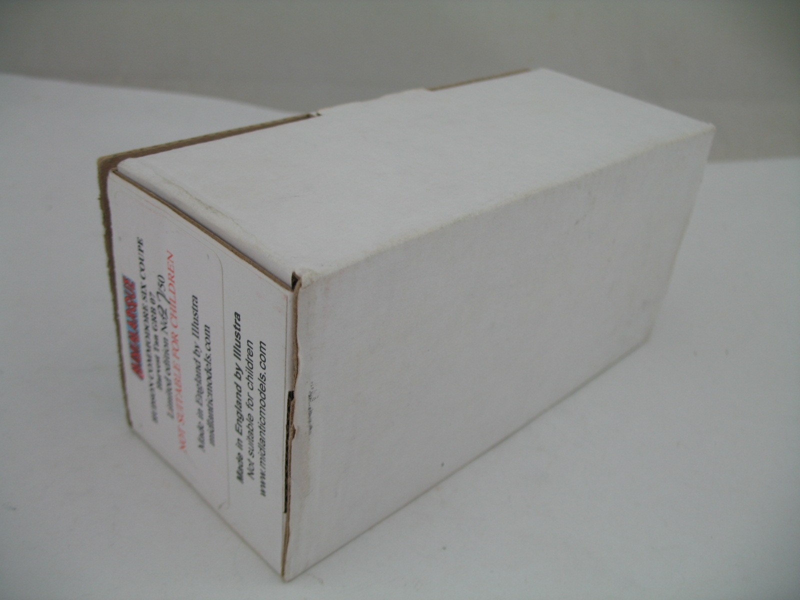 Minimarque 1:43 Model GRB 07: 1940s or 1950s Hudson Commodore Six Coupe, Box, LE