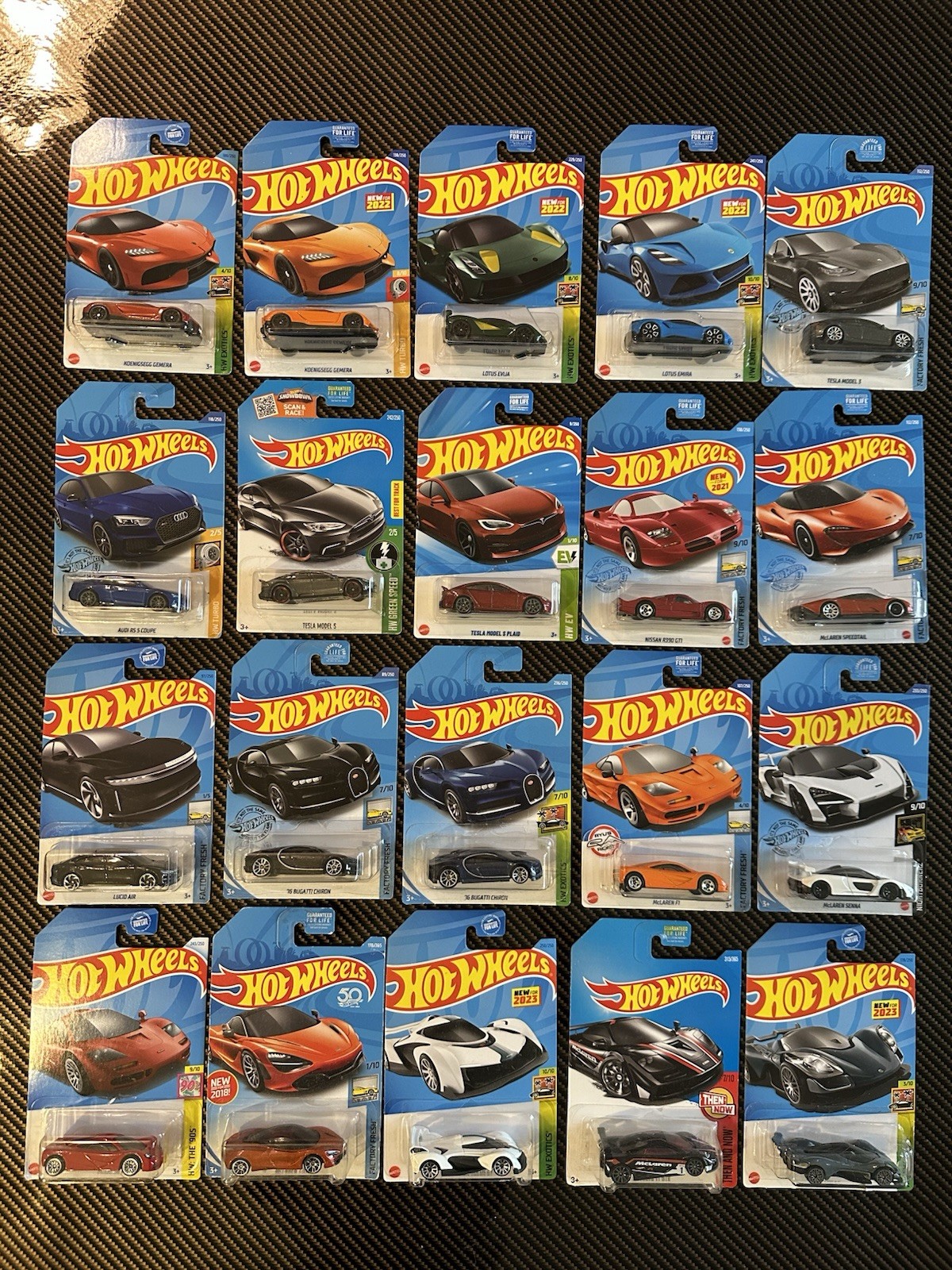 20 Lot Hot Wheels Super Car Pack Modern Classics Exotics A2 **MINT**