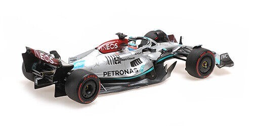 Minichamps George Russell Mercedes-AMG W13E 1st Win Brazilian GP 2022 1:18
