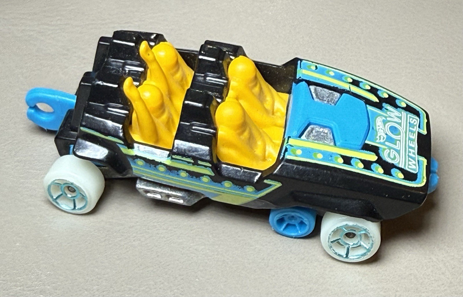 HOT WHEELS Loopster Hands Up Variation Roller Coaster Connecting Cart Glow Dark