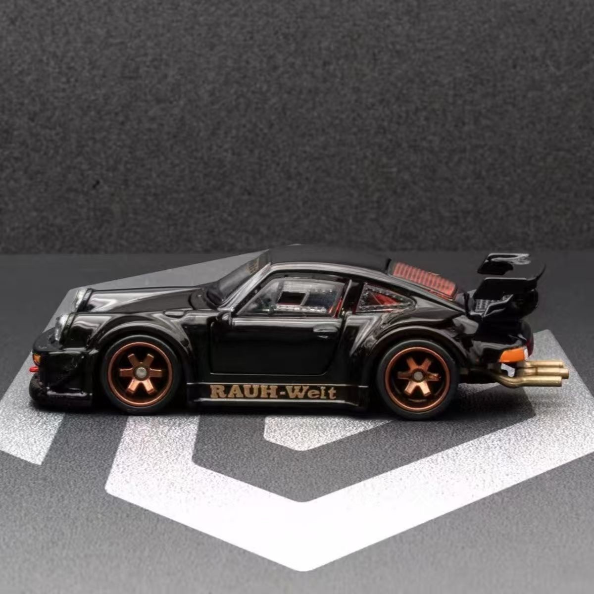 FG 1:64 Porsche 930 RWB Widebody Modification Black Fully Open Alloy Diecast Mod