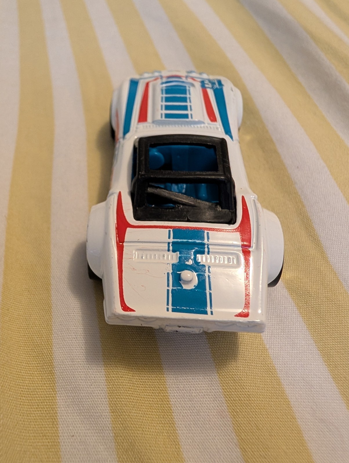 Hot Wheels – ’69 Corvette Racer (White)