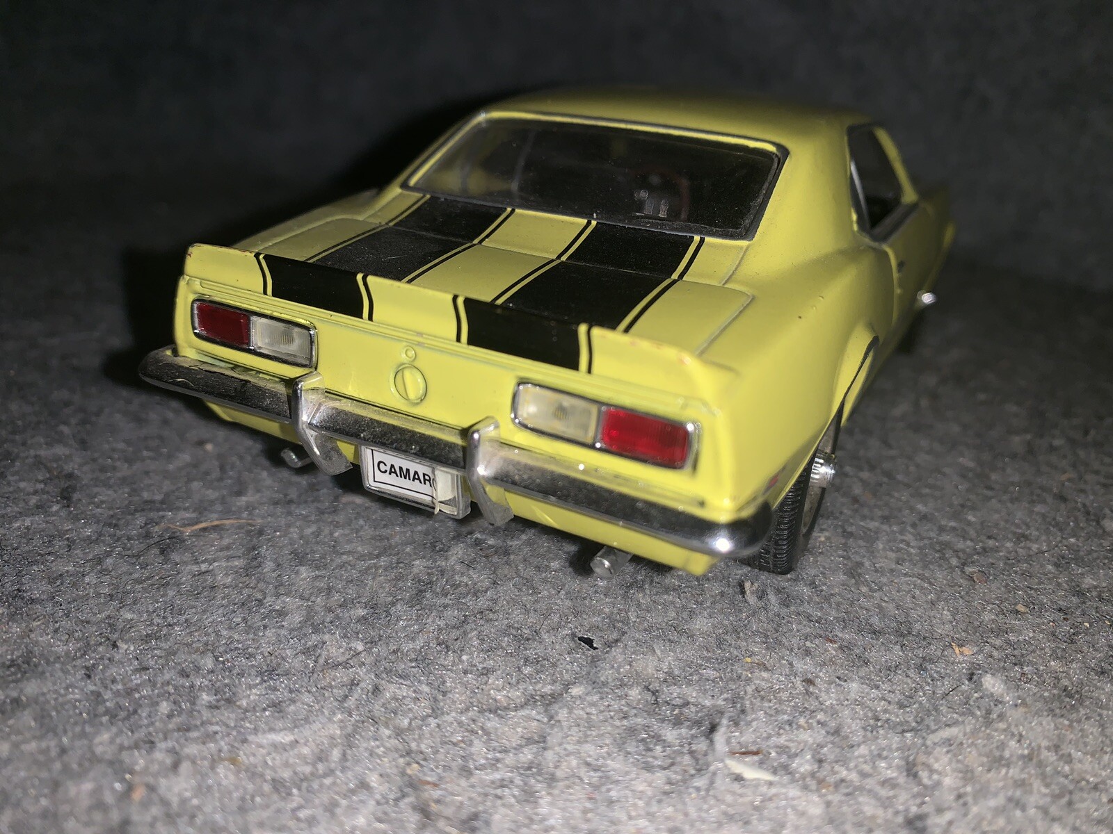 1968 Camaro Z28 1/24 Scale Die Cast and Plastic Model Car (Lot #1054A)