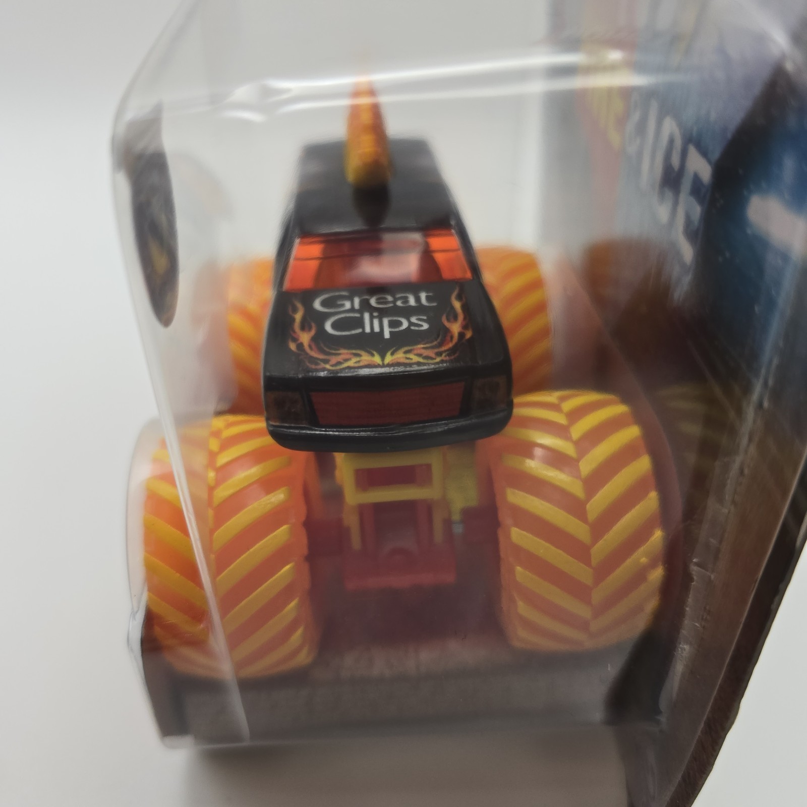Monster Jam Fire & Ice MOHAWK WARRIOR Walmart Special Edition 1:64 Scale