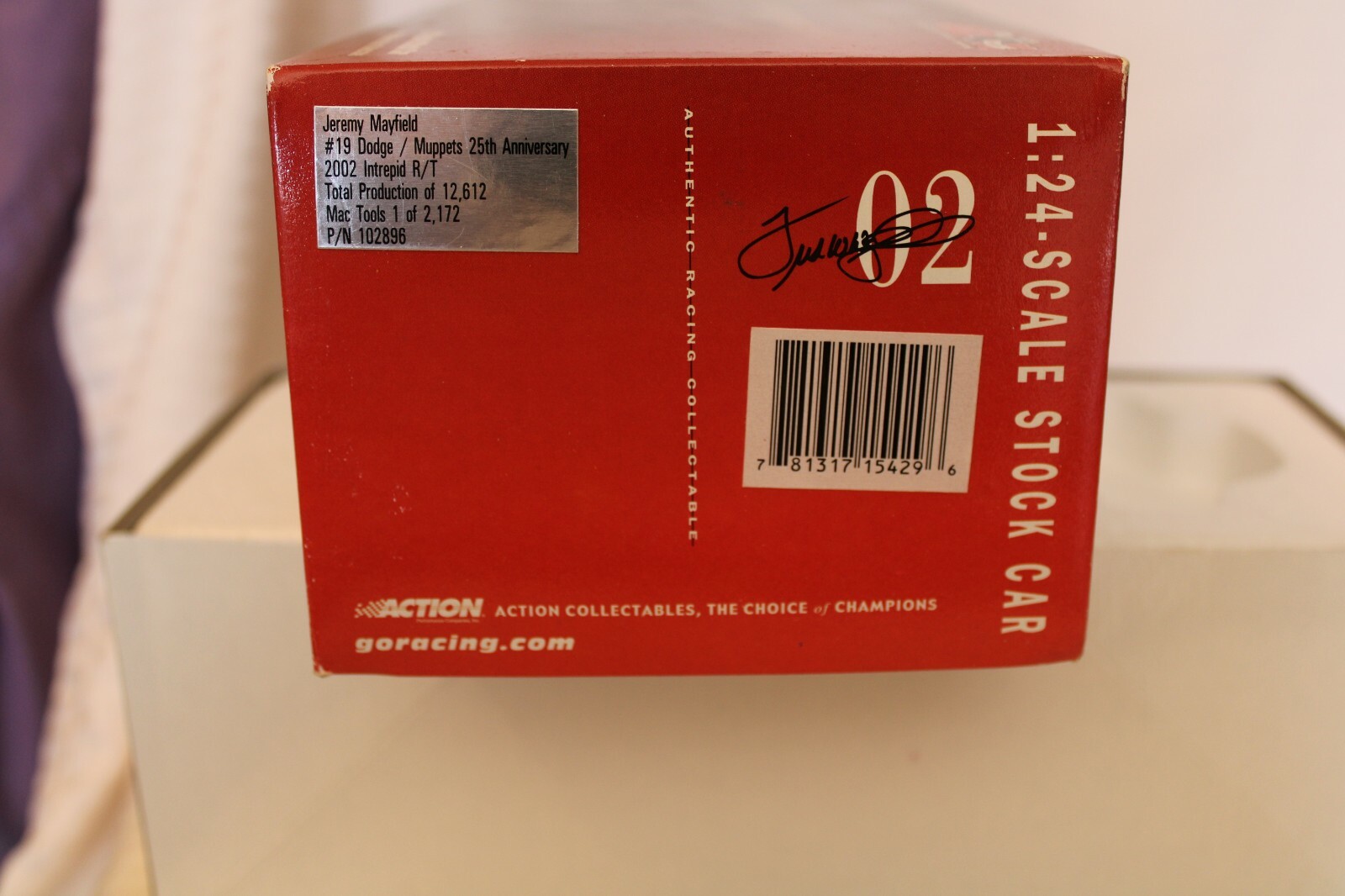 Action 1:24 Scale, 2002 Intrepid #19 Muppets Car, Jeremy Mayfield NASCAR