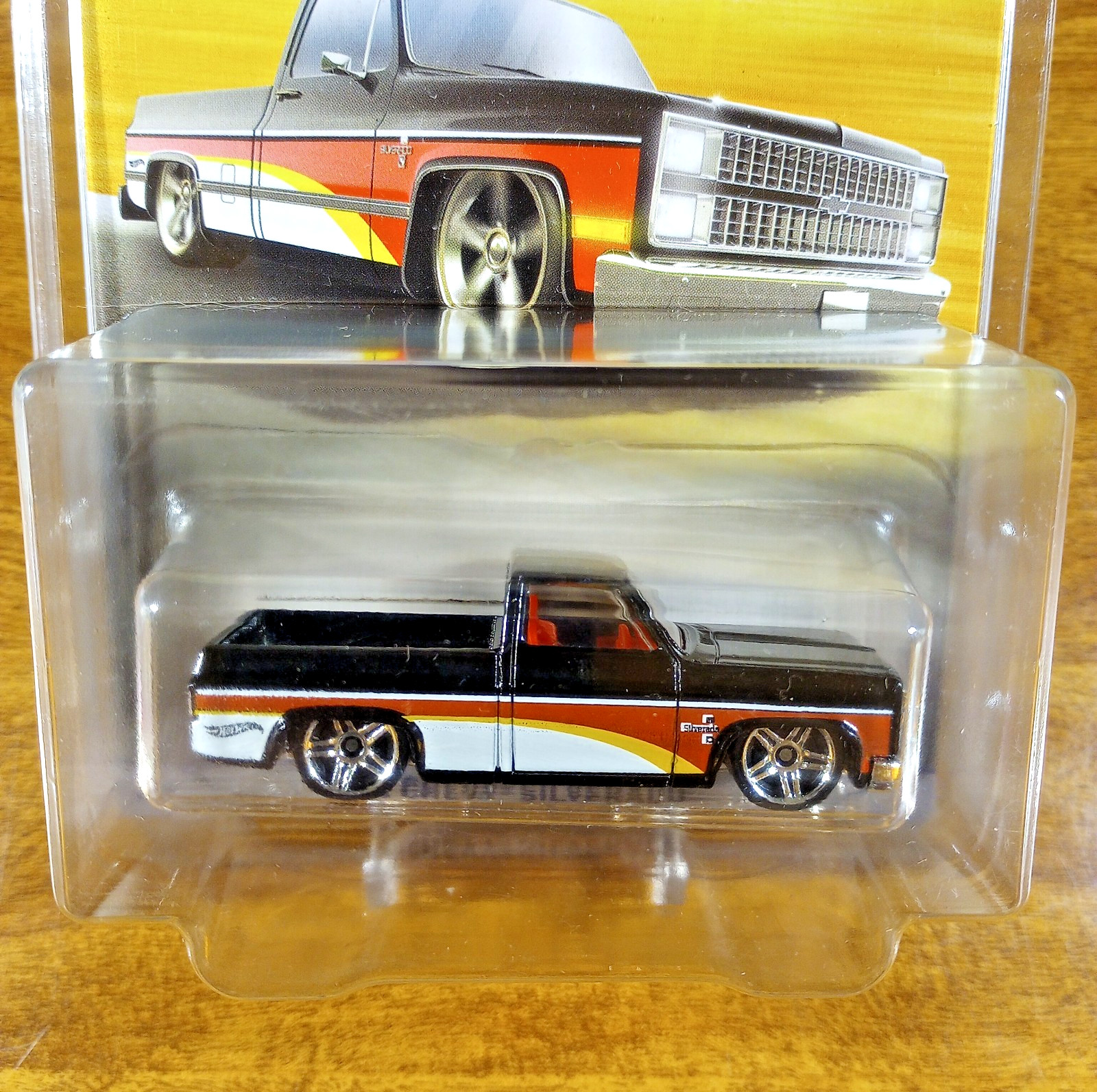 Hot Wheels 100 Years of Chevy Trucks 2/8 ’83 Chevy Silverado Black Malaysia 2018
