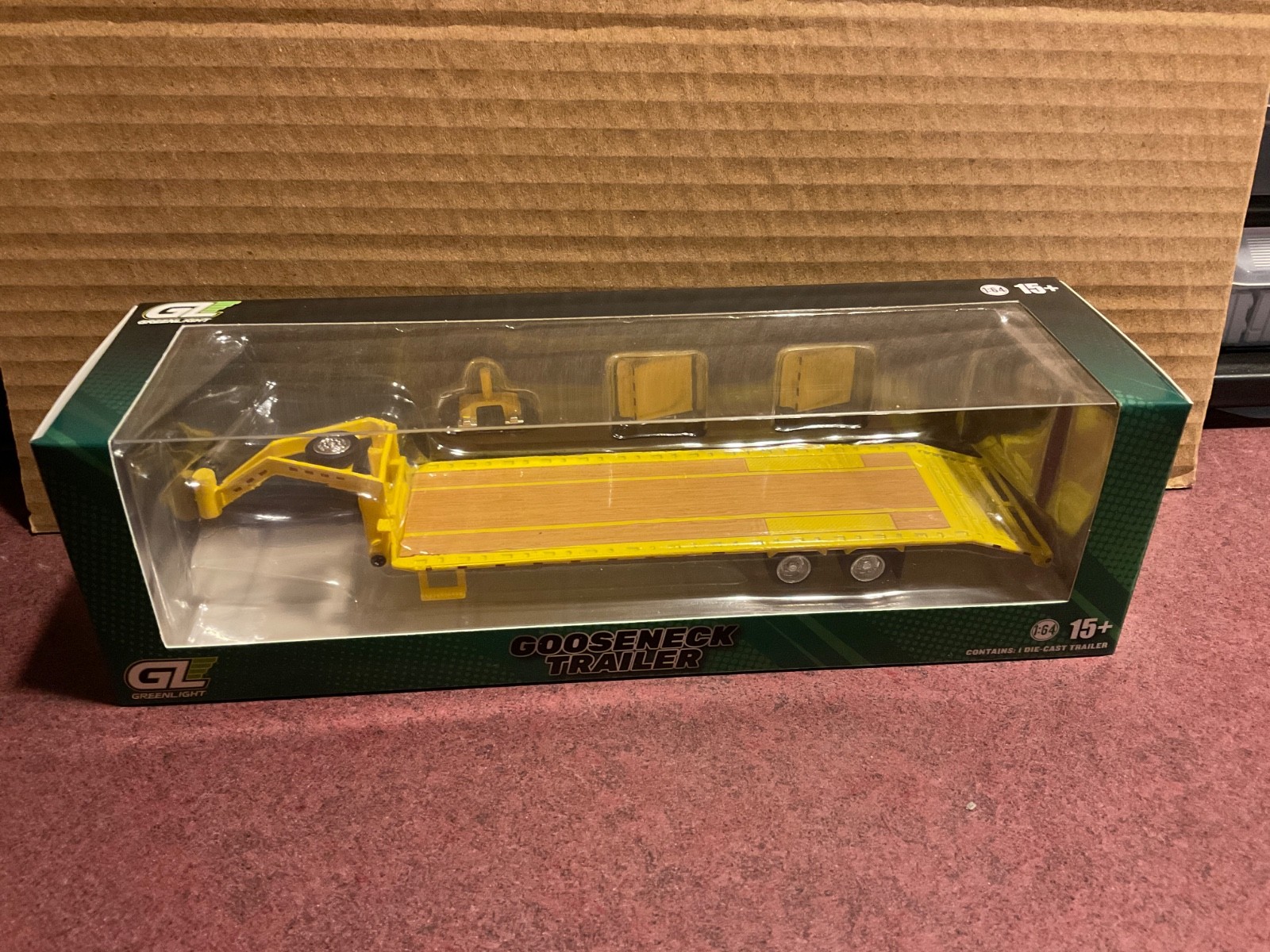 Greenlight Hobby Exclusive Gooseneck Trailer YELLOW 30485