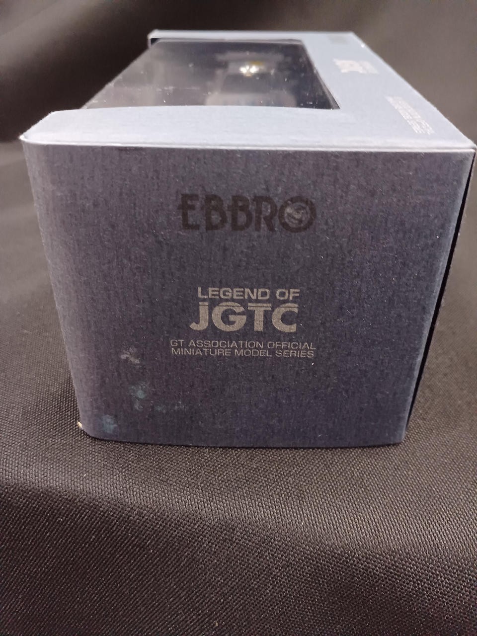 EBBRO White Display Case 1/43 Collectible 13+