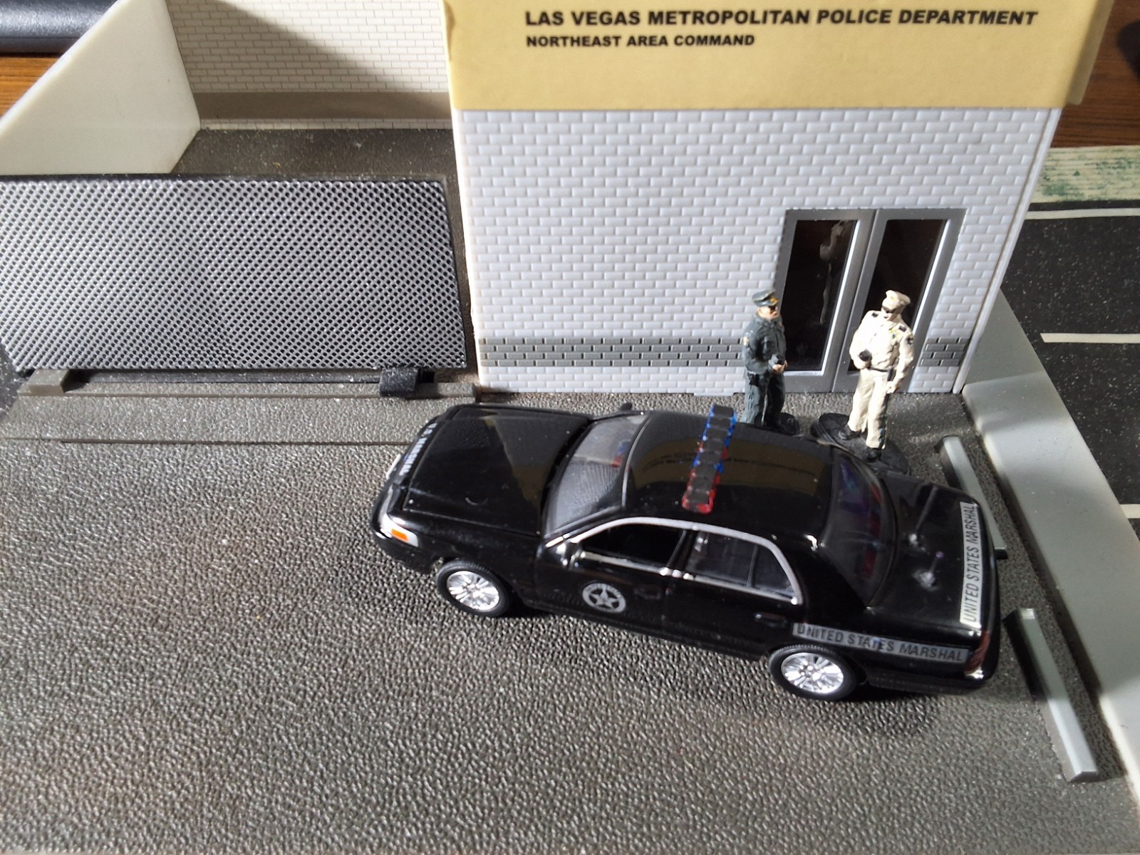 Greenlight Police Ford Crown VIC UNITED STATES MARSHAL Custom unit ONE OF A KIND