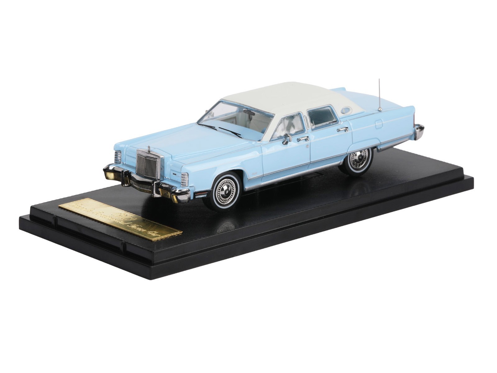 1979 LINCOLN CONTINENTAL TOWN CAR WEDGEWOOD BLUE 1/64 DIECAST BY SUN STAR 60004