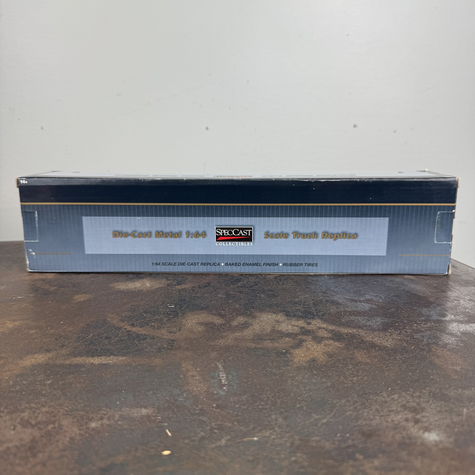SpecCast CAT SCALE Peterbilt 379 Truck w/ Trailer 1:64 #33709