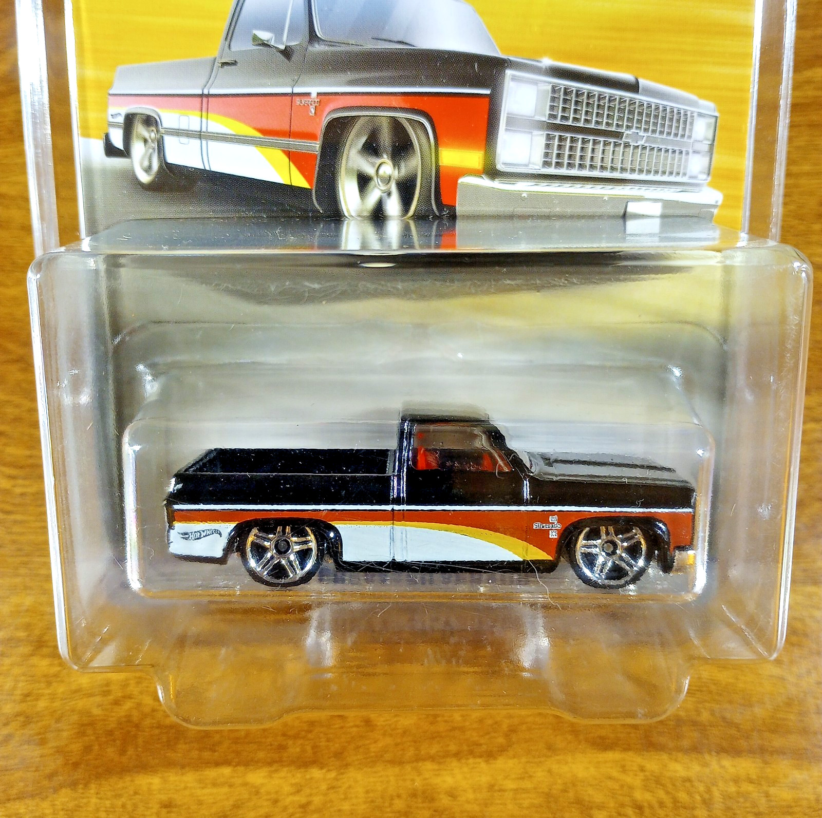 Hot Wheels 100 Years of Chevy Trucks 2/8 ’83 Chevy Silverado Black Malaysia 2018