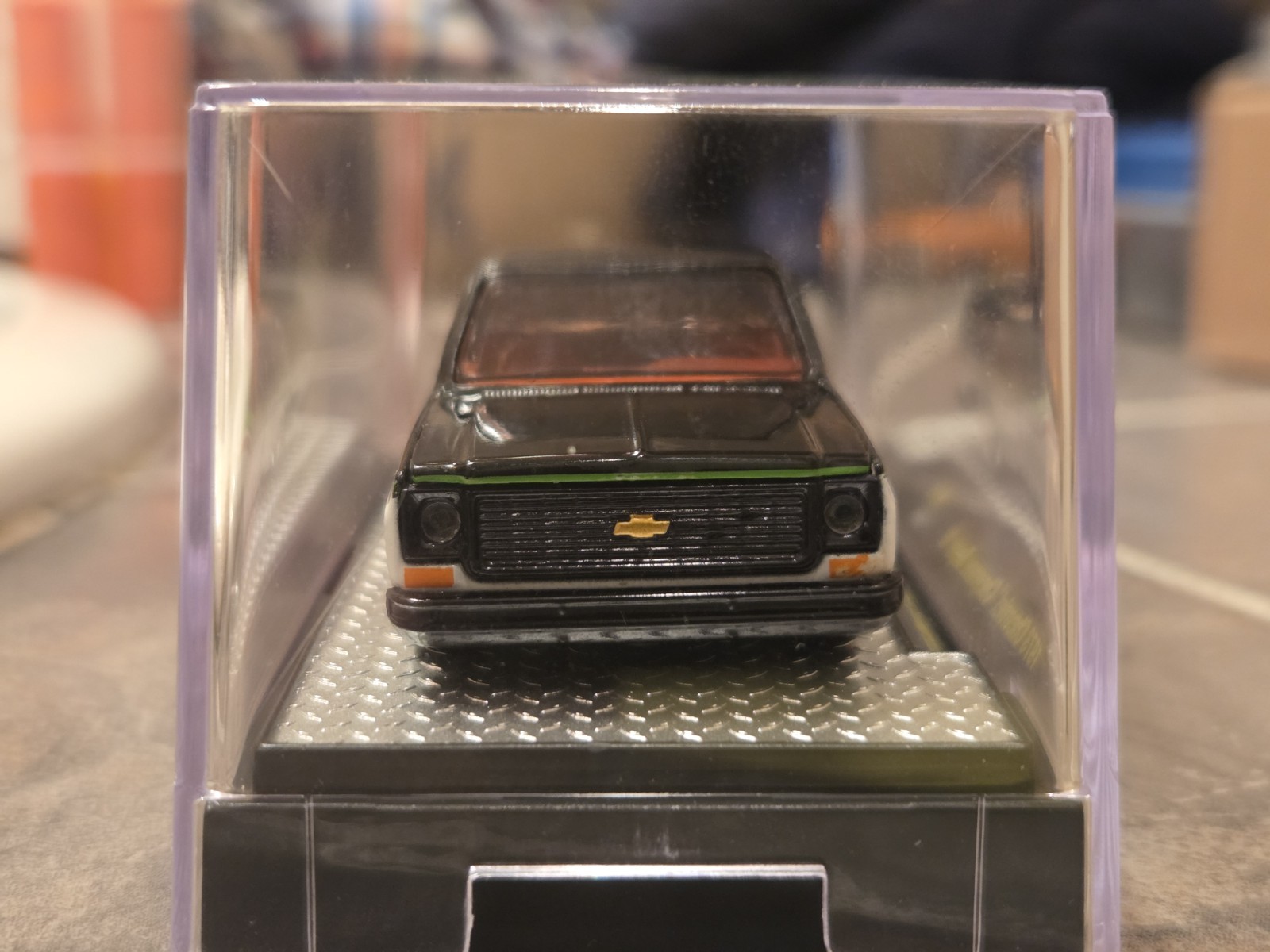 M2 CUSTOM 1/64 1973 Cheyenne Super 10 Squarebody Foose Design Chase