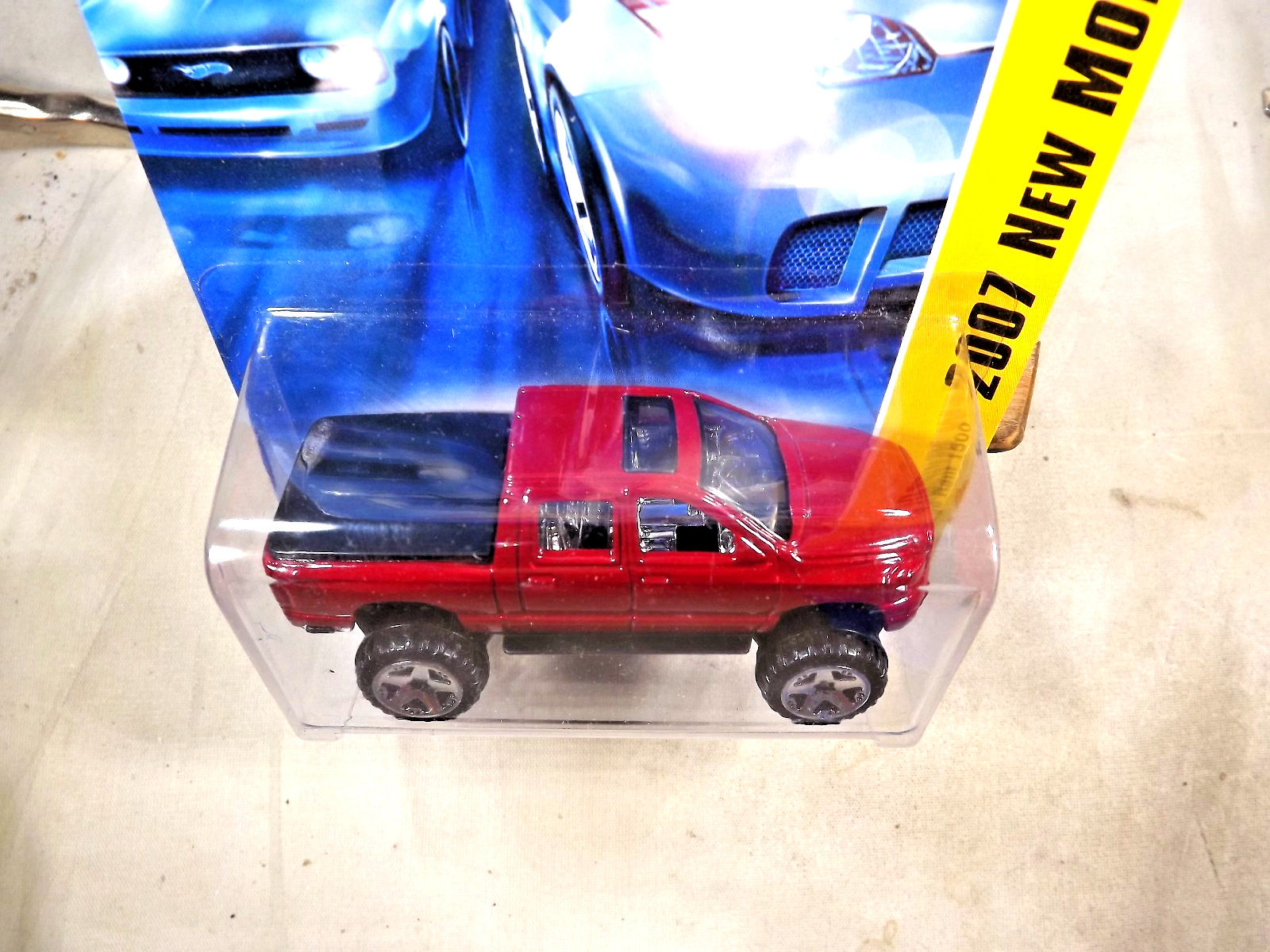 2007 Hot Wheels #5 New Models 5/36 DODGE RAM 1500 Dark Red w/Chrome ORUT5 Sp