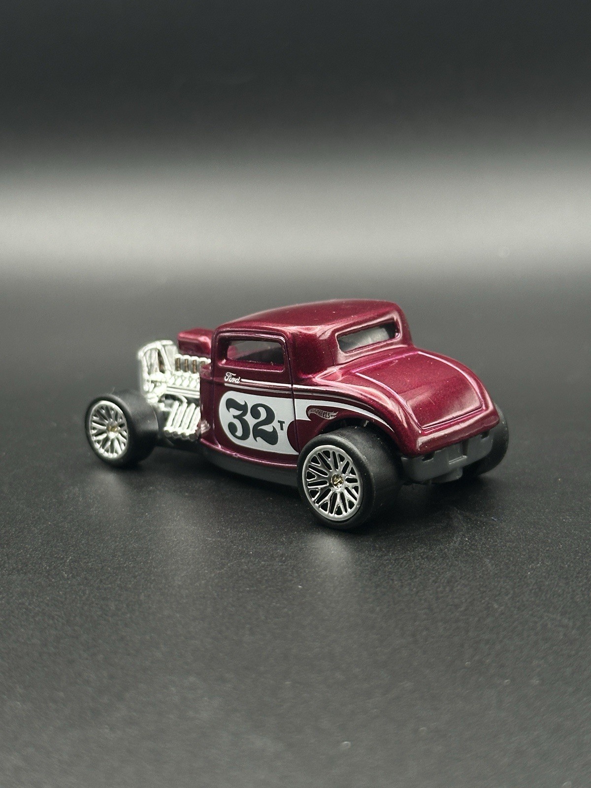 Hotwheels ‘32 Ford Custom Real Riders Wheel Swap