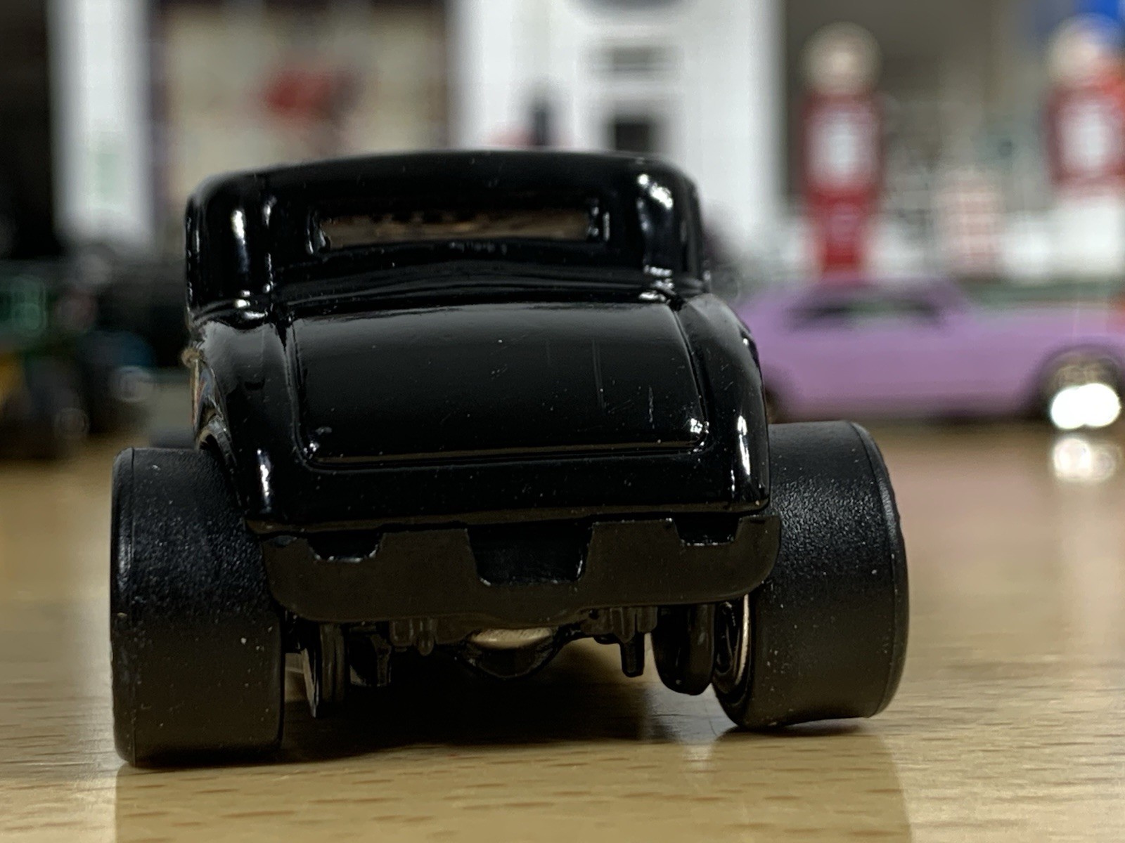 Vintage 1997 Hot Wheels ’32 Ford Black Flamed Hot Rod Custom Wheel Swap