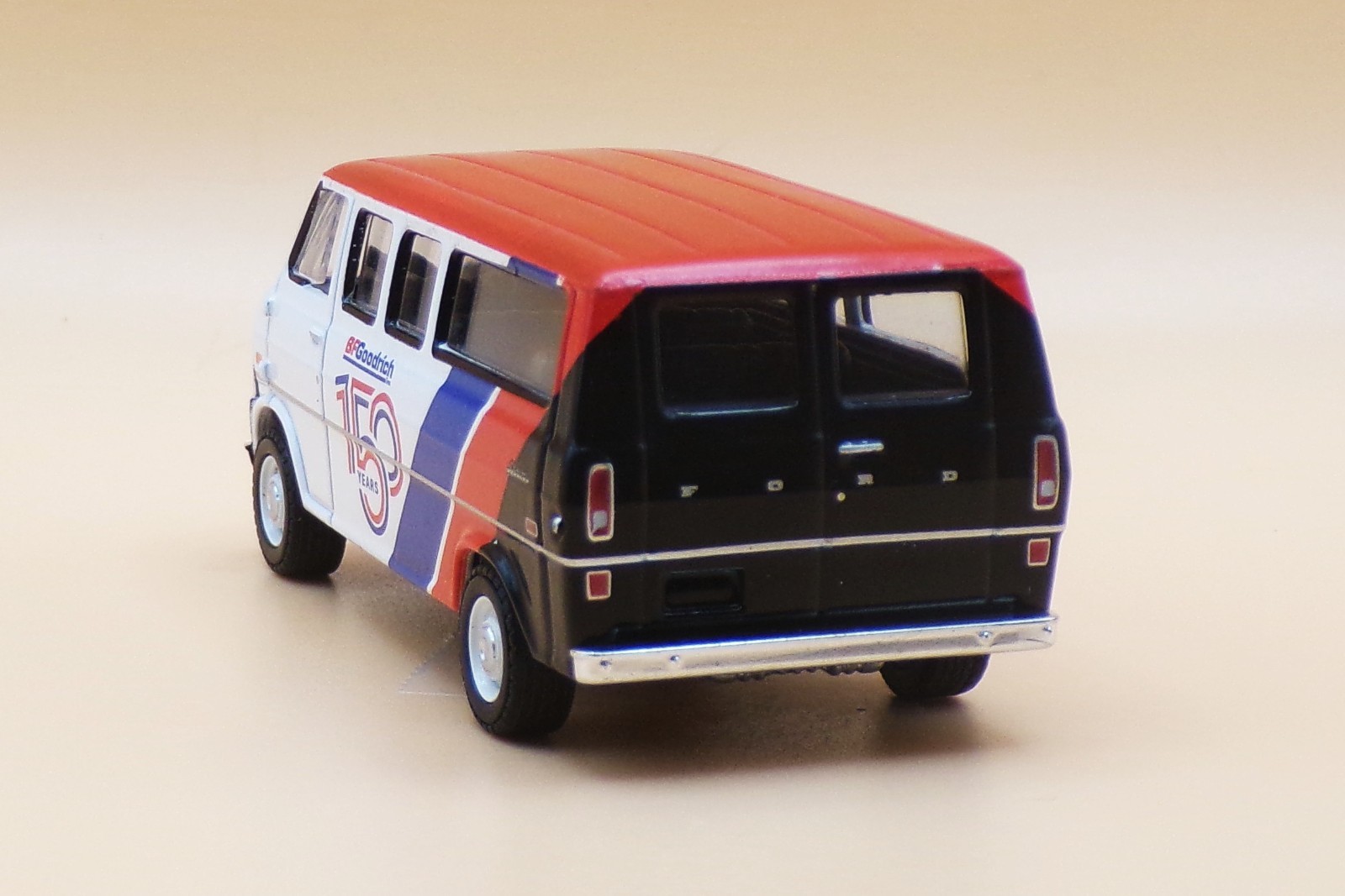 1971 Ford Club Wagon…Running on Empty ..BFGoodrich 150 Years..Greenlight 1:64