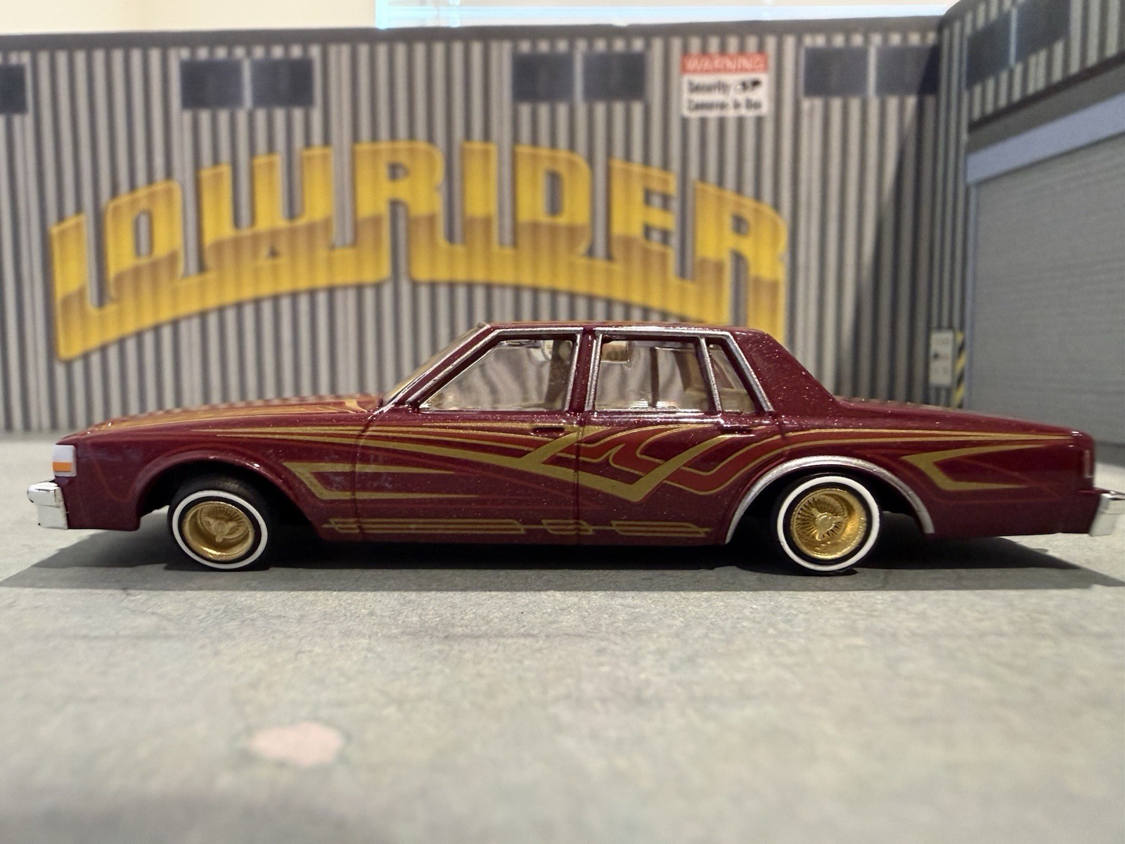 1/64 Diecast Lowrider Caprice