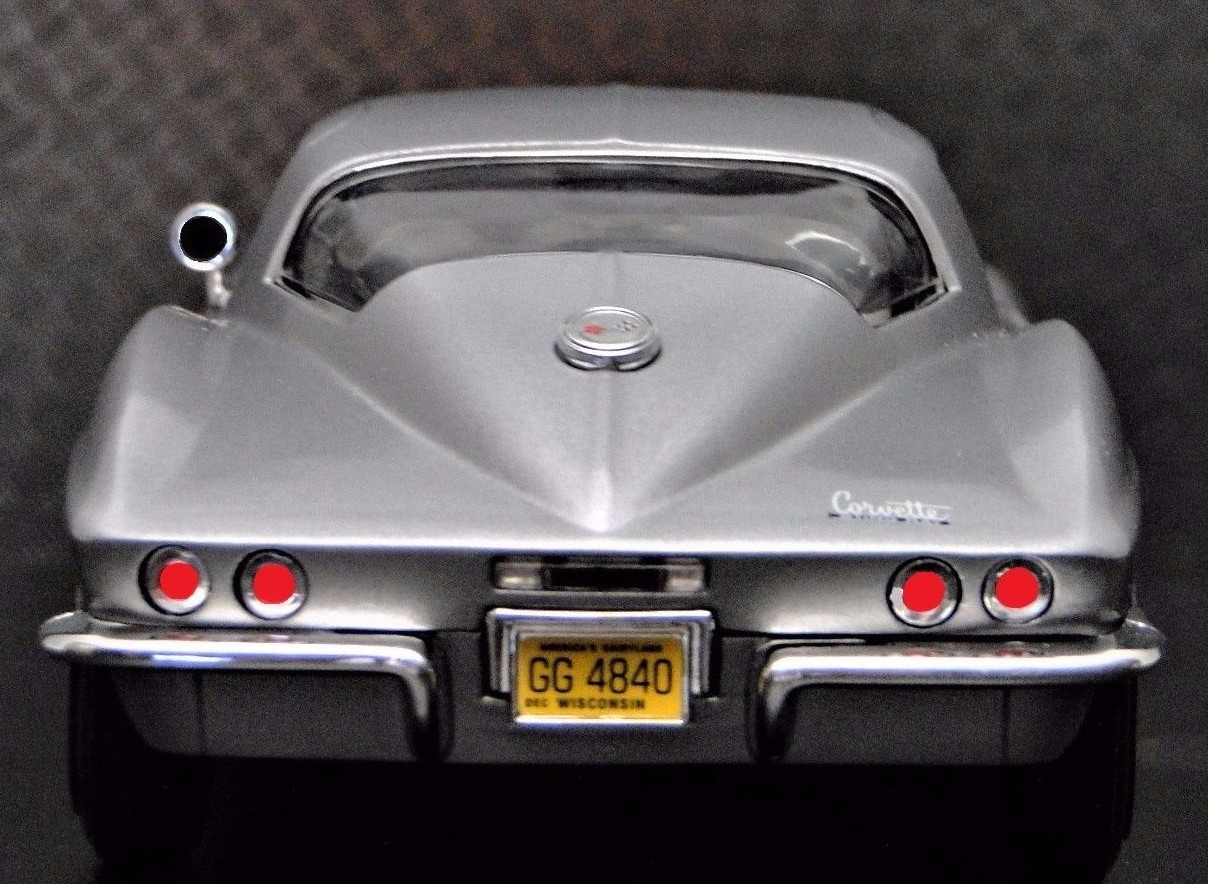 Corvette Chevrolet StingRay Race Car Chevy Classic Hot Rod Metal Promo Model