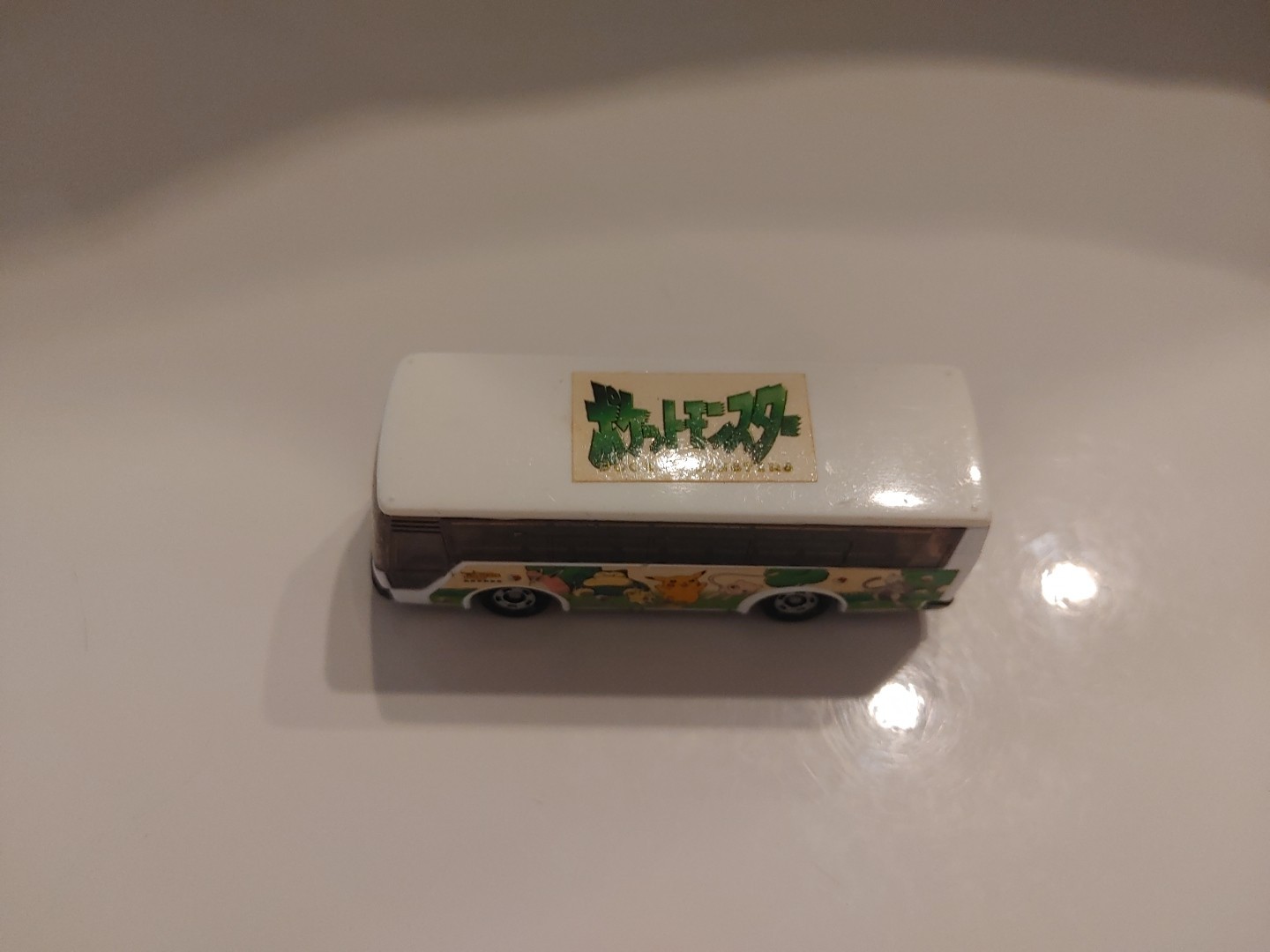 Tomica 1988 Tomy #41 Isuzu Super Hi-Decker Bus Pokemon S 1:145