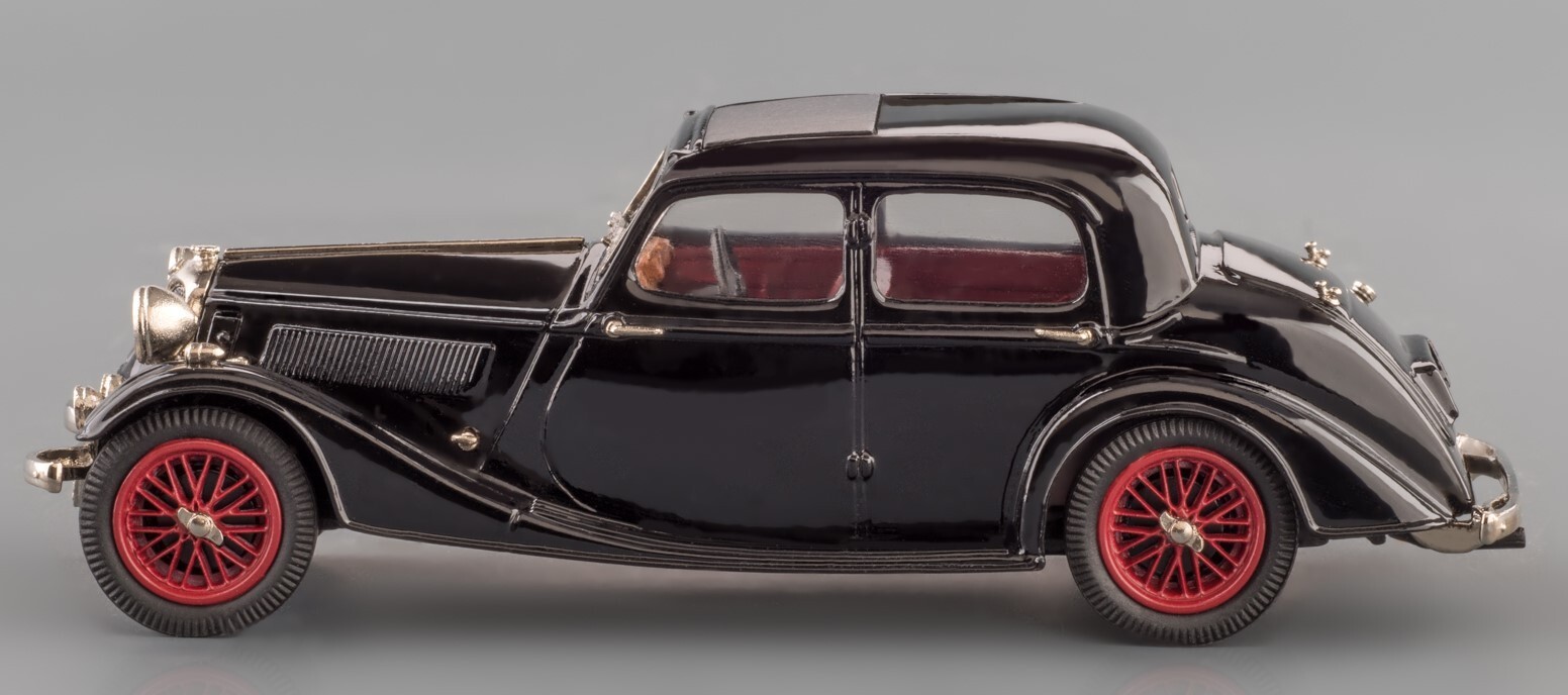 Lansdowne LDM 74a – 1937 Riley 12/4 Continental Touring Sedan (Black)