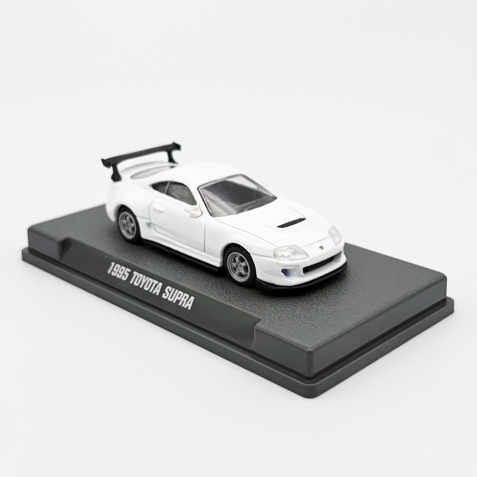 Majorette 1:64 Collector Series – 1995 Toyota Supra – White