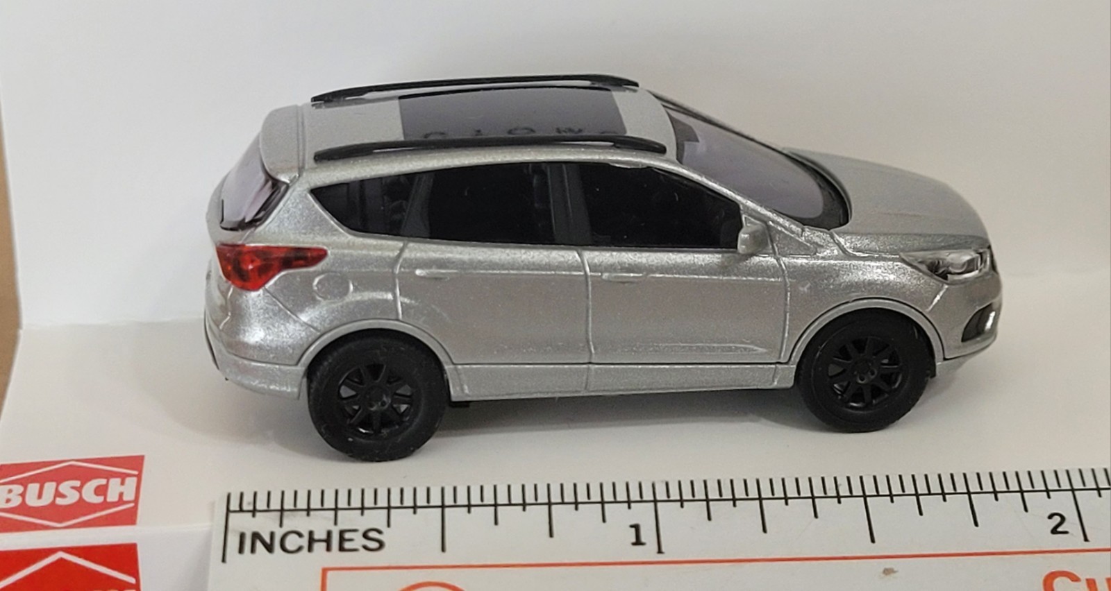 Busch 53503 1/87 HO 2017 Ford Escape (Kuga in Germany) With Sunroof ) Silver NIB