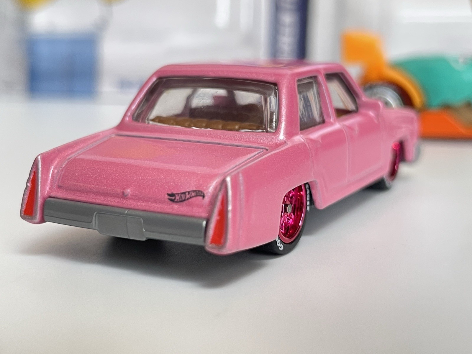 Hot Wheels The Simpsons Family Car + Homer Donut Drifter – CUSTOM WHEEL SWAP