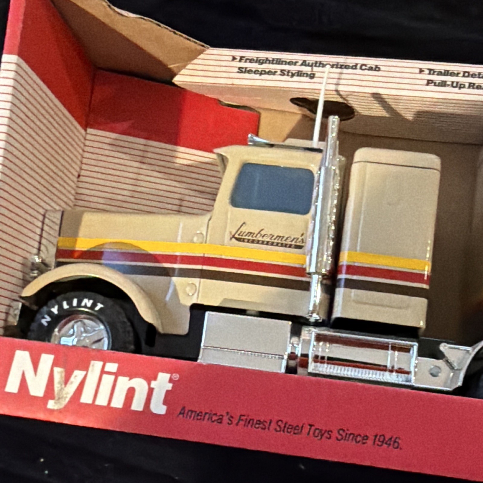 Nylint Silver Knight 18-Wheeler Freightliner Tractor Trailer Lumbermen’s Inc