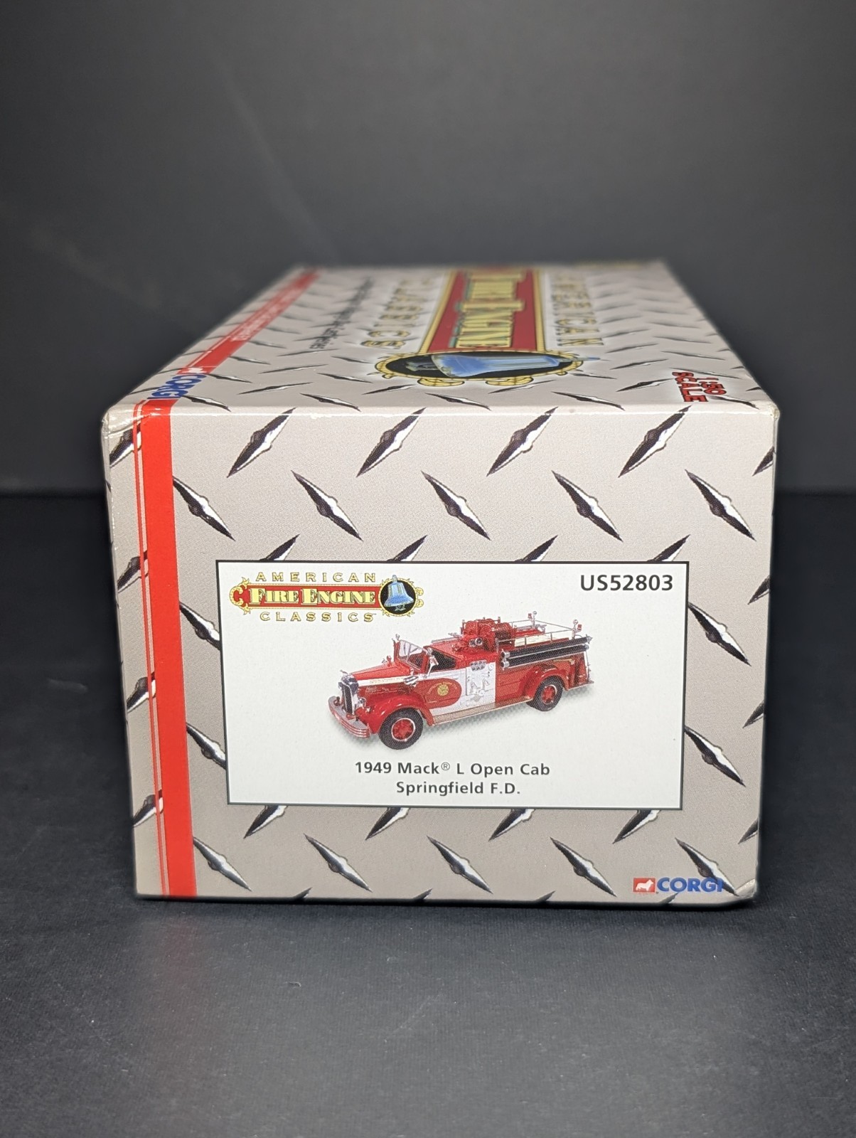 2005 CORGI American Fire Engine Classics 1949 Mack L Open Cab Springfield F.D.