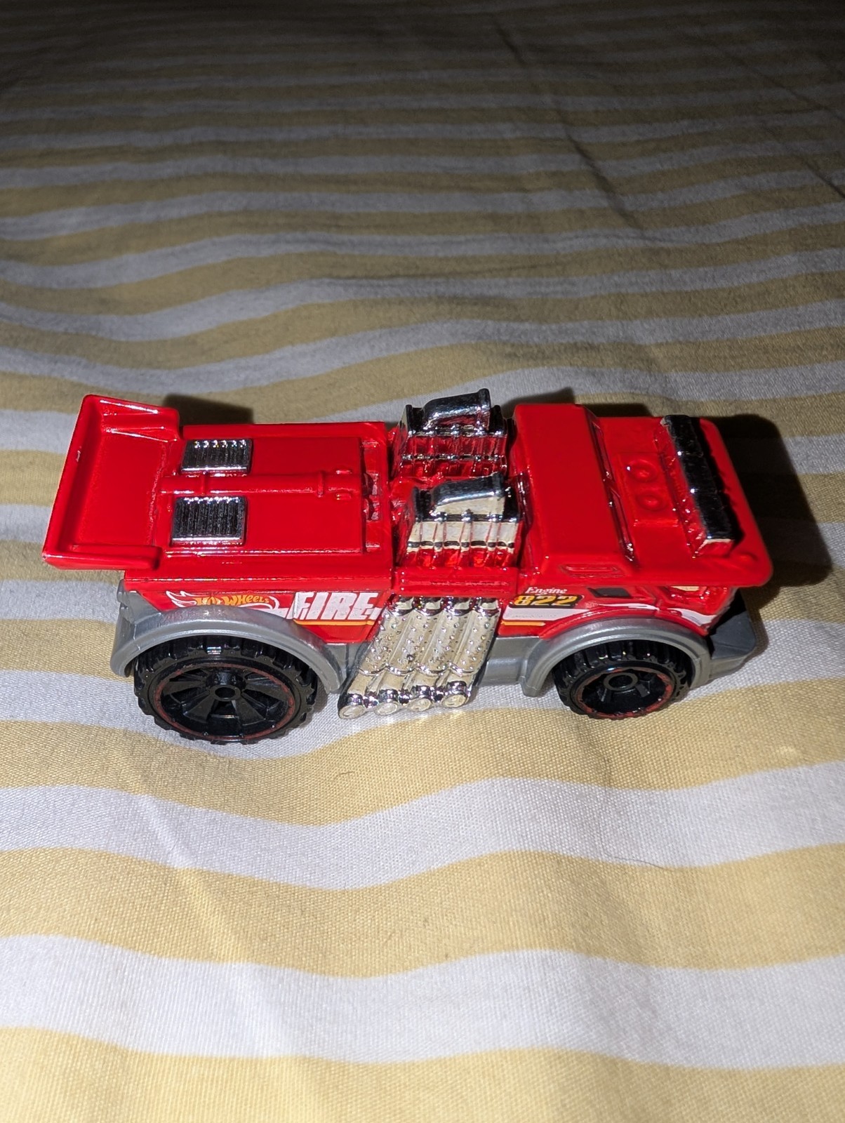 HW741 Hot Wheels 2015 BACKDRAFTER RED 5/250 FIRE DEPT HW CITY