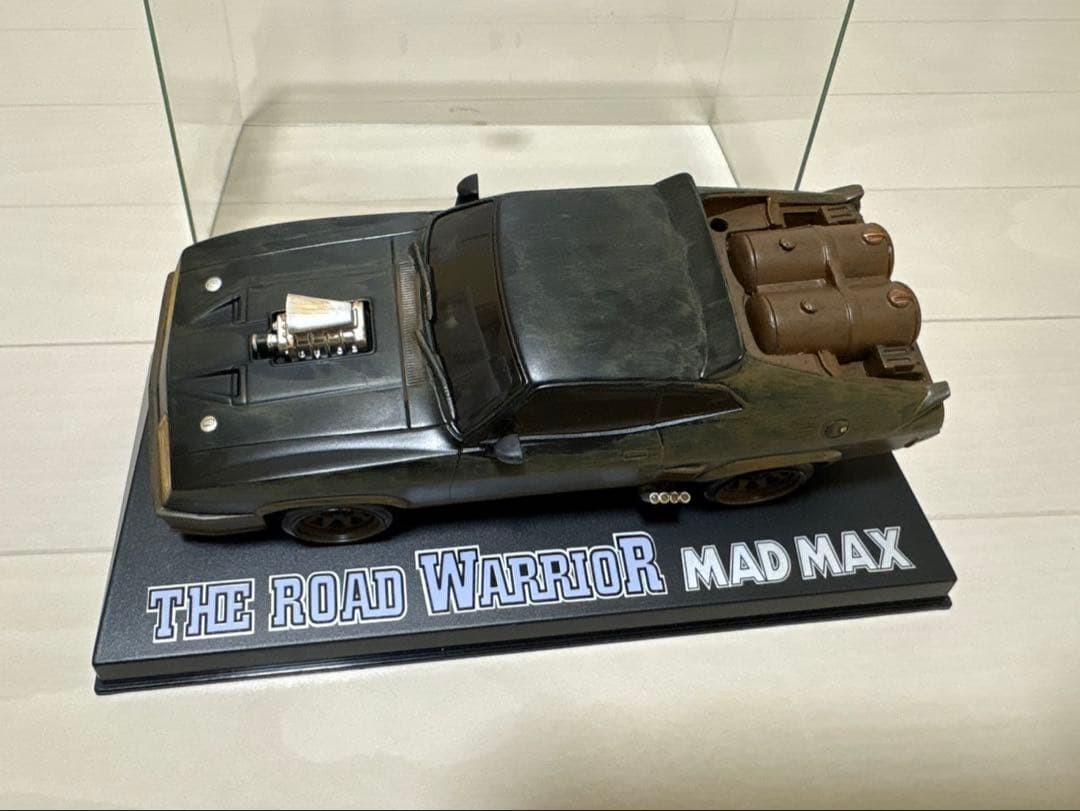 Mad Max Interceptor Weathered Display Model With Box Manual