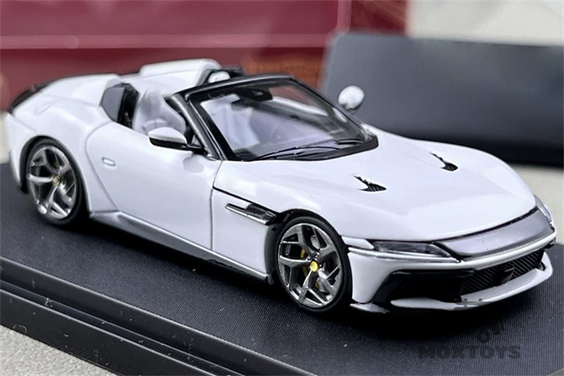Phantom Knight PK 1:64 12 Cilindri Spider Aperta Limited999 Diecast Model Car