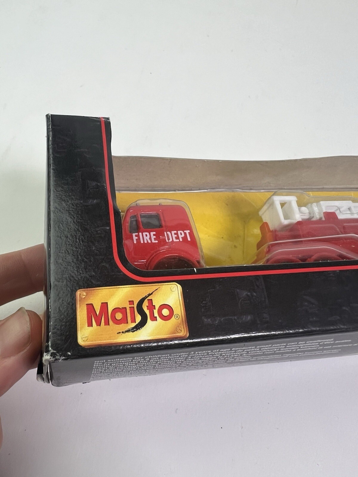 Maisto Highway Hauler Fire Truck 7.5” Long Die Cast Metal And Plastic NEW