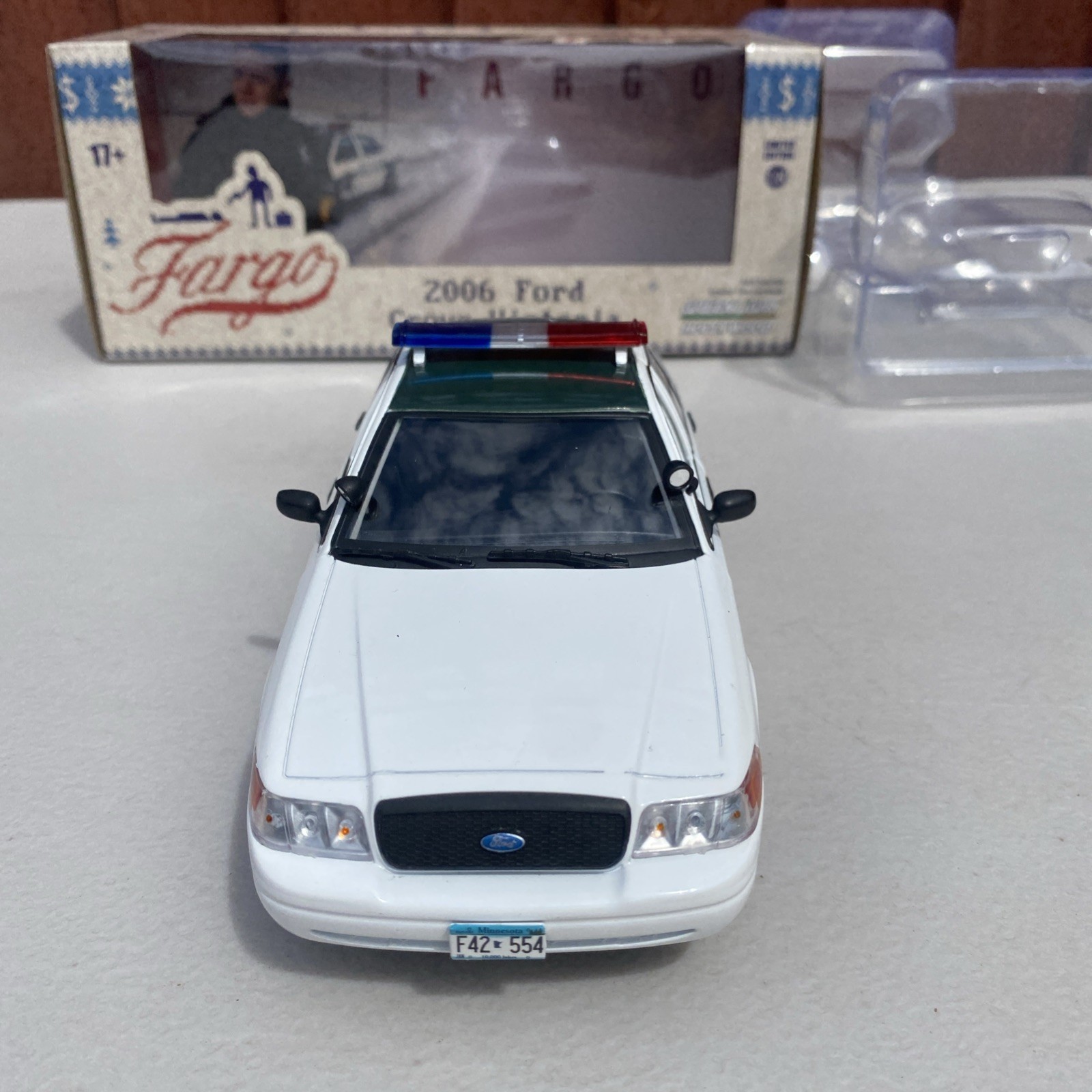 Greenlight Fargo 2006 Ford Crown Victora 1:24 Scale 84153 Hollywood Series