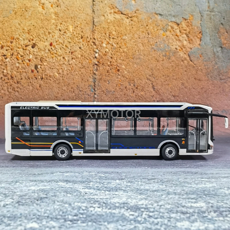 1:42 Zhongtong City Bus LCK6126EVGRA1 Pure electric Bus Diecast Car Model Gifts