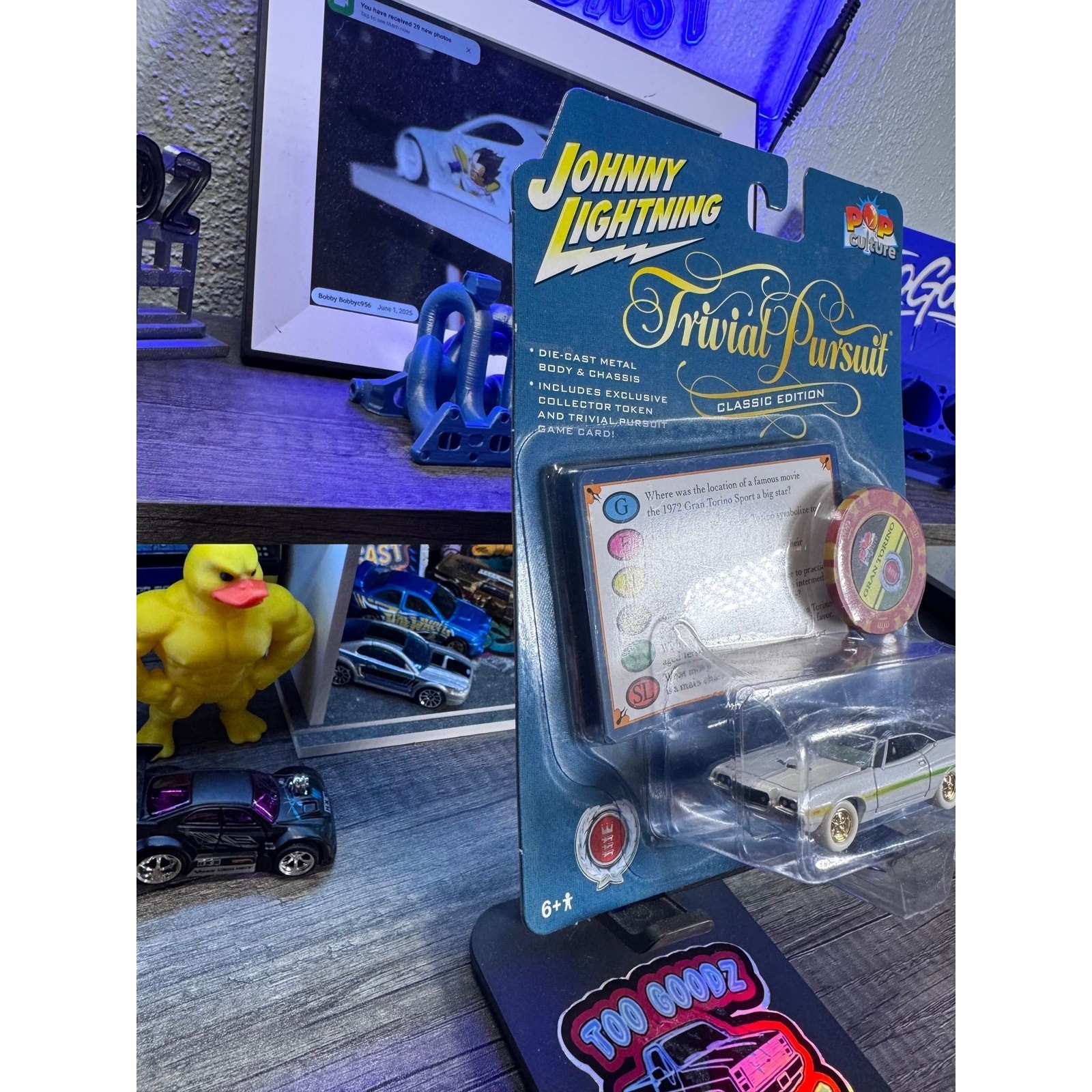 Johnny Lightning White Lightning Chase Trivial pursuit 1972 Gran Torino Sport