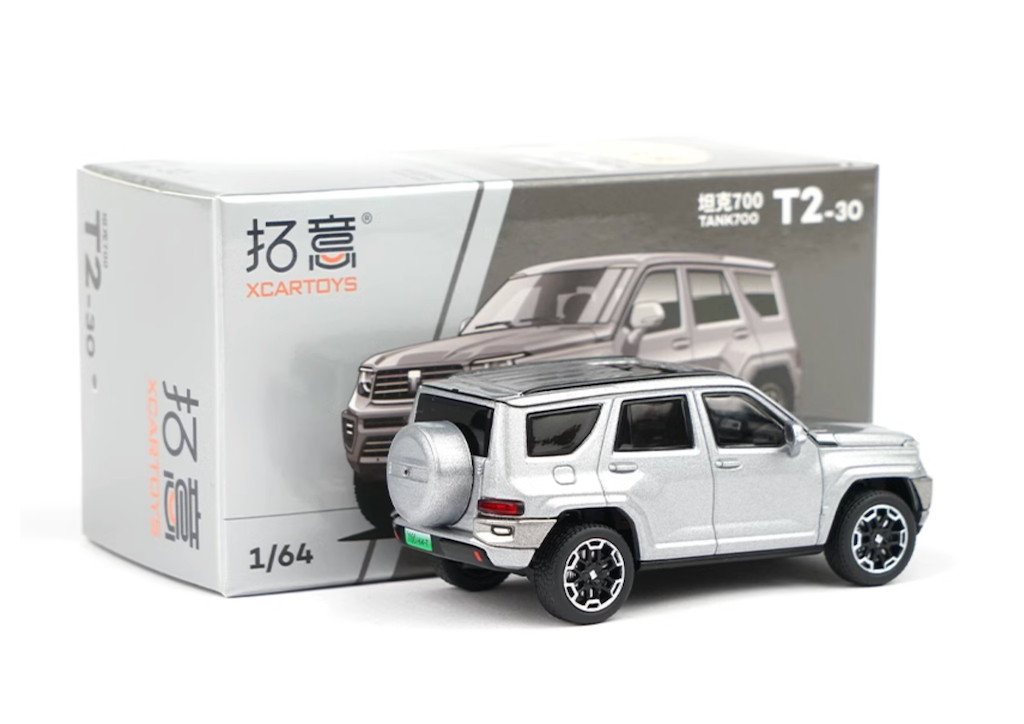 XCARTOYS 1:64 Silver Tank 700 ORV SUV Sports Model Diecast Metal Car