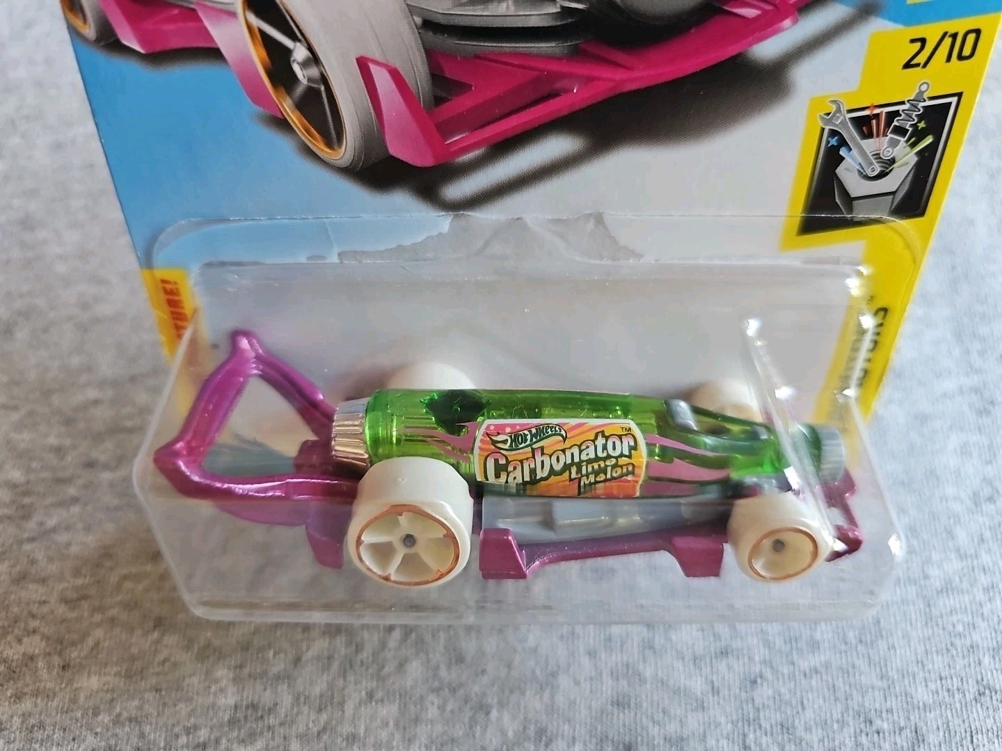 2018 Hot Wheels CARBONATOR Green ?/365 GREAT CARD Experimotors KMART COLOR
