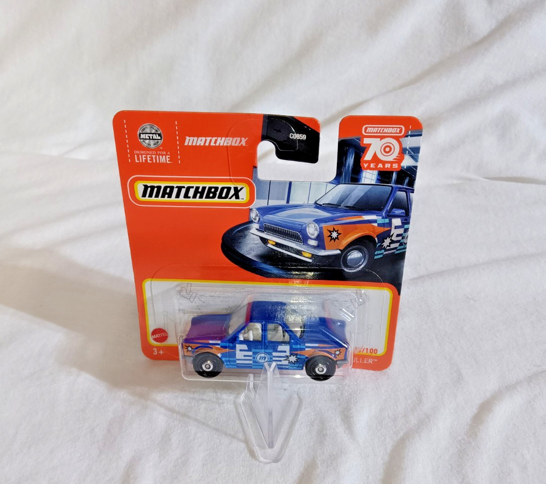 1:64 PUSH’N PULLER SHORT CARD COMPLETELY OUT OF PRODUCTION FACTORY SEALED NEW!!
