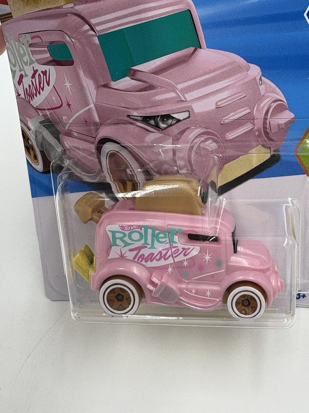 Lot of Two 2026 Hot Wheels Pink Roller Toaster Exerimotors Series 3/5 Cars
