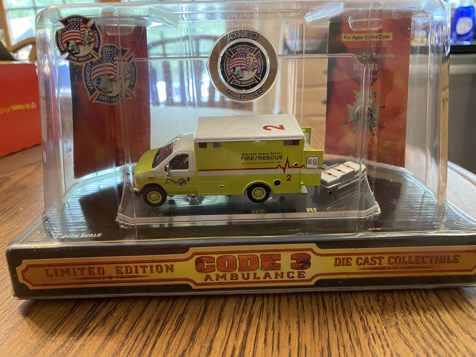 Code 3 Kennedy Space Ctr. Ford E-350 Ambulance 2 12061 – new in package