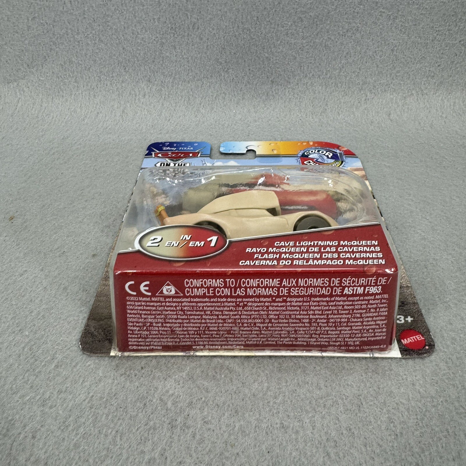 NEW Disney Pixar Cars On The Road “Cave Lightning McQueen” Color Changers 1:55